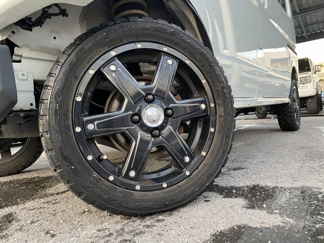 ★社外１５インチＡＷ、リフトアップで足元もバッチリです♪