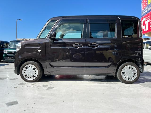 ファミリーカーとしても人気のお車です！