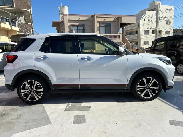 ロッキー Ｇ　社外７インチワンセグナビ・衝突被害軽減ブレーキ・全方位カメラ・両側シートヒーター・前後充電用ＵＳＢポート・ステアリングリモコン・ＥＴＣ（5枚目）