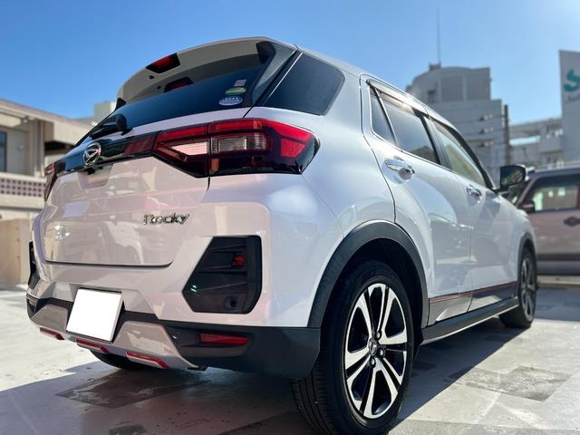 ロッキー Ｇ　社外７インチワンセグナビ・衝突被害軽減ブレーキ・全方位カメラ・両側シートヒーター・前後充電用ＵＳＢポート・ステアリングリモコン・ＥＴＣ（8枚目）