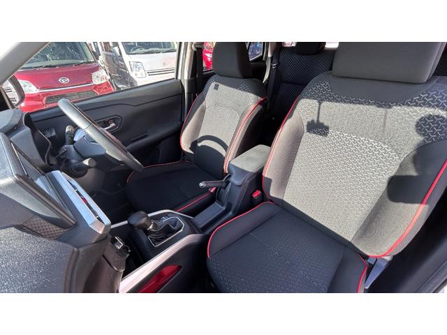 ロッキー Ｇ　社外７インチワンセグナビ・衝突被害軽減ブレーキ・全方位カメラ・両側シートヒーター・前後充電用ＵＳＢポート・ステアリングリモコン・ＥＴＣ（9枚目）