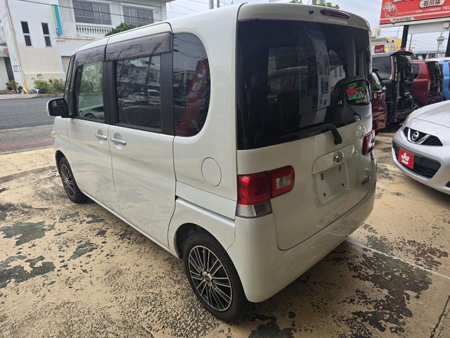 タント Ｘリミテッド　本土仕入れ車両　スマートキー　社外１４インチアルミホイール　左側電動スライドドア（6枚目）