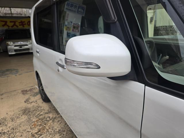 タント Ｘリミテッド　本土仕入れ車両　スマートキー　社外１４インチアルミホイール　左側電動スライドドア（10枚目）