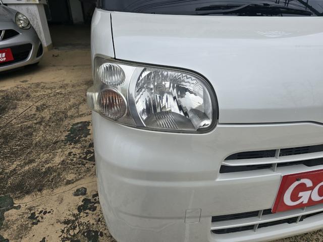 タント Ｘリミテッド　本土仕入れ車両　スマートキー　社外１４インチアルミホイール　左側電動スライドドア（11枚目）