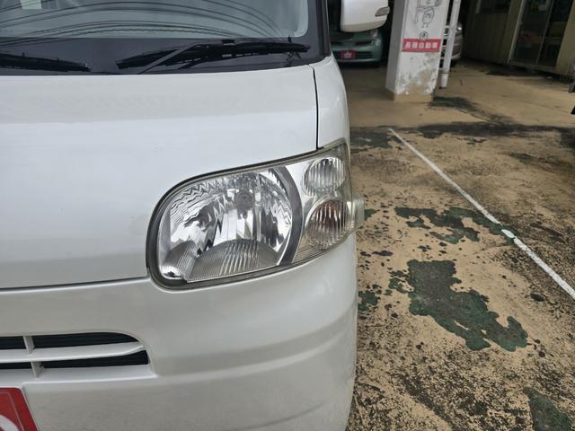 タント Ｘリミテッド　本土仕入れ車両　スマートキー　社外１４インチアルミホイール　左側電動スライドドア（12枚目）