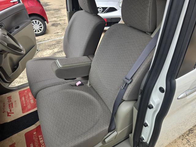 タント Ｘリミテッド　本土仕入れ車両　スマートキー　社外１４インチアルミホイール　左側電動スライドドア（23枚目）