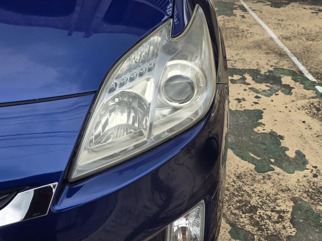 プリウス Ｓ　本土仕入れ車両　フルセグＴＶ・ナビ　Ｂｌｕｅｔｏｏｔｈ接続　ＥＴＣ　　バックカメラ（12枚目）