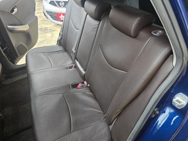 プリウス Ｓ　本土仕入れ車両　フルセグＴＶ・ナビ　Ｂｌｕｅｔｏｏｔｈ接続　ＥＴＣ　　バックカメラ（34枚目）