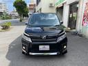 ヴォクシー ＺＳ　煌　両側電動スライドドア　タイヤ４本新品　トヨタセーフティセンス　ナビ　地デジ　Ｂｌｕｅｔｏｏｔｈ　バックカメラ　ＥＴＣ　８人乗り　スマートキー（4枚目）