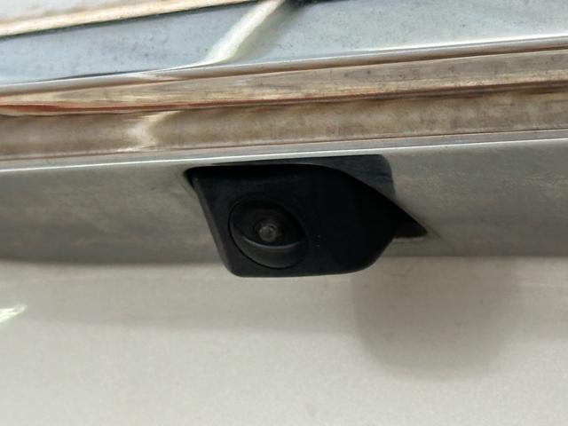 エスティマ G サンルーフ 純正ナビ バックガイドカメラ フルセグTV DVD 後席モニター BLUETOOTH 運転席パワーシート クルーズコントロール ビルトインETC 両側パワースライドドア タイミングチェーン(5枚目)