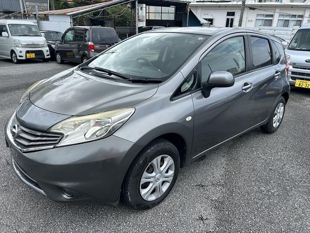 お手頃な乗用車が入庫!Bカメラ付きのナビはテレビの視聴はもちろん、Bluetoothの接続もOK!ETCカードリーダー取付済みなので納車直後から高速道路の利用料金が割引適用!タイヤの状態も◎お早めに!