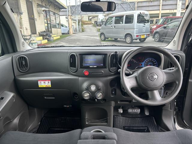 お手頃な乗用車が入庫!Bカメラ付きのナビはテレビの視聴はもちろん、Bluetoothの接続もOK!ETCカードリーダー取付済みなので納車直後から高速道路の利用料金が割引適用!タイヤの状態も◎お早めに!