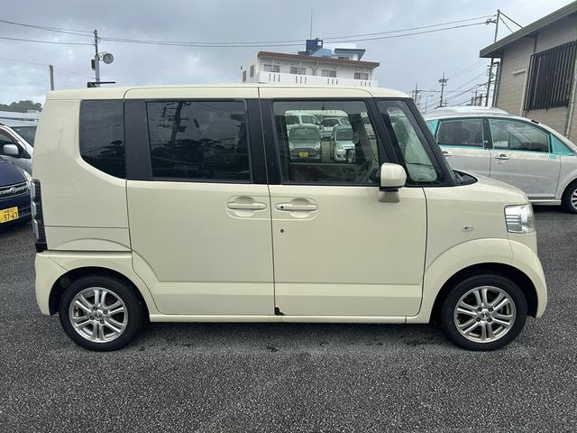 走行距離９万キロ！エアコンゴリ冷え！走る・止まる、全く異常なし！走行状態に関する程度は良好です！ただし、目立つサビとリアゲートにヘコミがあります！いちいち外装に難癖を付ける方は、来店をお控え下さいね！