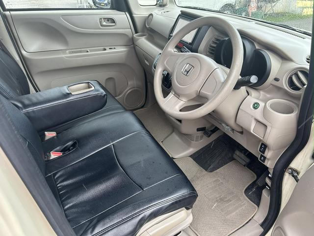 走行距離９万キロ！エアコンゴリ冷え！走る・止まる、全く異常なし！走行状態に関する程度は良好です！ただし、目立つサビとリアゲートにヘコミがあります！いちいち外装に難癖を付ける方は、来店をお控え下さいね！