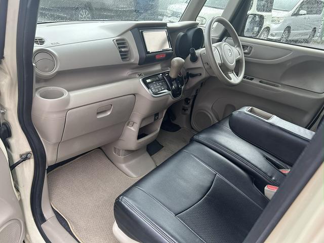 走行距離９万キロ！エアコンゴリ冷え！走る・止まる、全く異常なし！走行状態に関する程度は良好です！ただし、目立つサビとリアゲートにヘコミがあります！いちいち外装に難癖を付ける方は、来店をお控え下さいね！