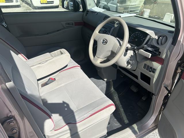 走る・止まる、異常なし！エアコンゴリ冷え！程度良好！今すぐに車が必要な方、最短翌営業日には納車可能となります。現在Ｏ２センサー異常のチェックランプ点灯してますが走行には支障ありませんのでご安心下さい！