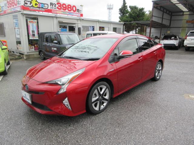 ワンオーナー禁煙車、内外装綺麗な一台です。
