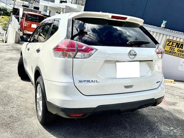 エクストレイル 20X 2年保証 スマートキー プッシュスタート ステアリングスイッチ 横滑り防止機能 アイドリングストップ リアエアコン レザー調シート 純正17インチアルミホイールNAVI TV BLUETOOTH(9枚目)