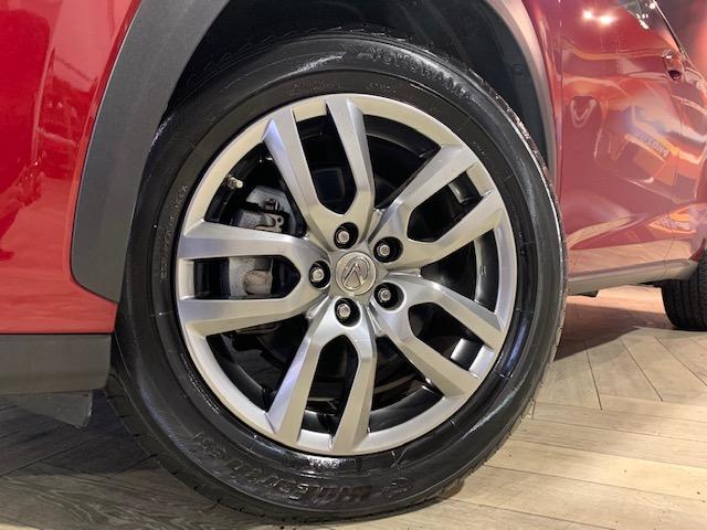 タイヤサイズ（２２５／６０Ｒ１８）