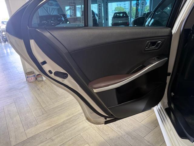ＳＡＩ Ｓ　ＯＰ１年保証対象車　ディーラーナビ（フルセグ／ＣＤ／ＤＶＤ／Ｂｌｕｅｔｏｏｔｈ／／ＨＤＭＩ）バックカメラ　ドライブレコーダー　ＥＴＣ　ＬＥＤヘッドライト　スマートキー　純正１８インチアルミホイール（39枚目）