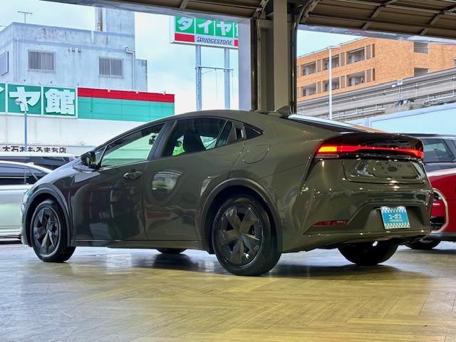 プリウス Ｕ　ＯＰ１０年保証対象車　トヨタセーフティセンス　ディスプレイオーディオ（フルセグＴＶ／Ｂｌｕｅｔｏｏｔｈ／ＵＳＢ）パノラミックビューモニター　レーダークルーズコントロール　ＥＴＣ２．０　シートヒーター（8枚目）