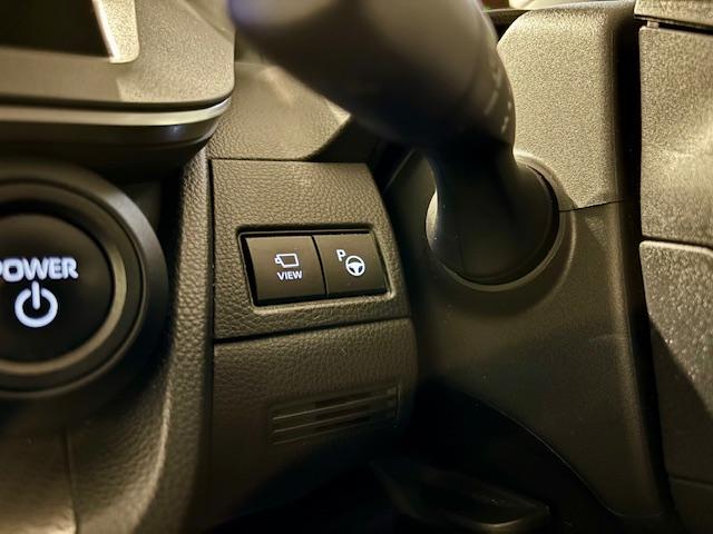 プリウス Ｕ　ＯＰ１０年保証対象車　トヨタセーフティセンス　ディスプレイオーディオ（フルセグＴＶ／Ｂｌｕｅｔｏｏｔｈ／ＵＳＢ）パノラミックビューモニター　レーダークルーズコントロール　ＥＴＣ２．０　シートヒーター（30枚目）