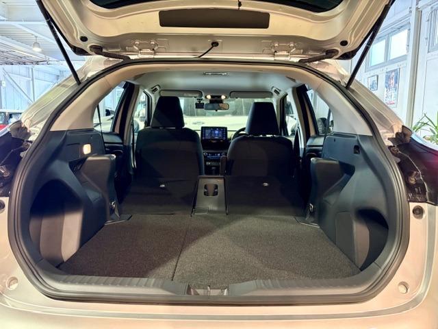 シートを倒せば急な大荷物にも対応