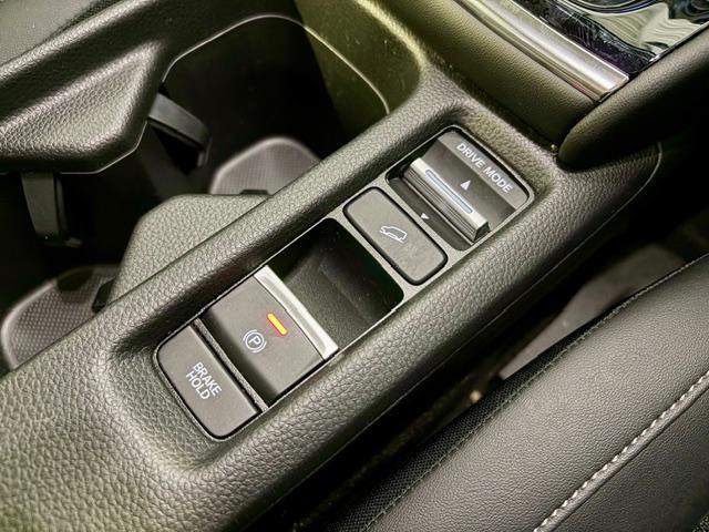 ヴェゼル e:HEV Z OP10年保証対象 純正ナビ(Bluetooth USB フルセグ) バックカメラ ワイヤレス充電 ホンダセンシング BSM 前後ドライブレコーダー クルーズコントロール ETC シートヒーター(30枚目)