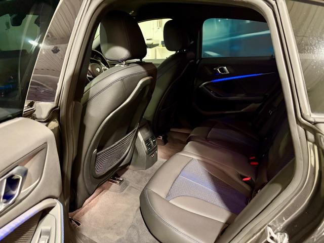 深さのあるシートでゆったりと座れます