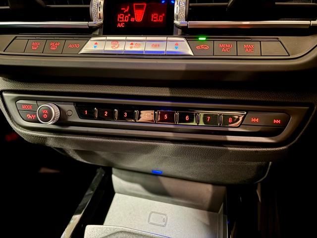 オーディオ操作パネル