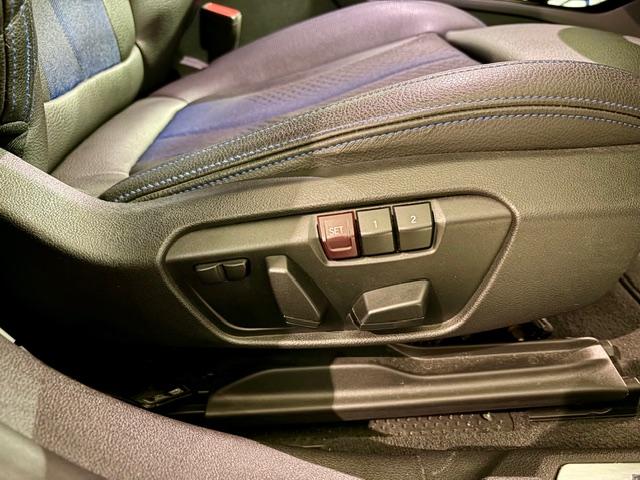 運転席メモリー機能付きパワーシート