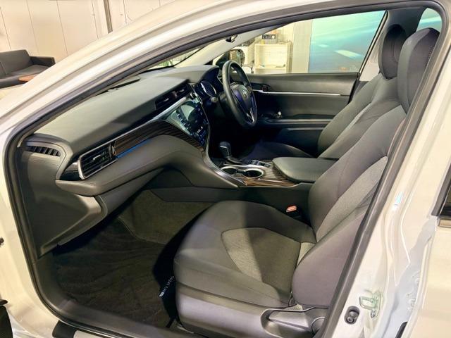 カムリ Ｇ　ワンオーナー　Ｍ’ｚＳＰＥＥＤ　フルエアロ　ジュリア５５５モノブロック鍛造２０インチＡＷ　ＲＳＲ　Ｂｅｓｔ☆１車高調　４本出しエキゾーストカッター　純正ディスプレイオーディオ　パワーシート　ＥＴＣ（14枚目）