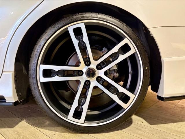 カムリ Ｇ　ワンオーナー　Ｍ’ｚＳＰＥＥＤ　フルエアロ　ジュリア５５５モノブロック鍛造２０インチＡＷ　ＲＳＲ　Ｂｅｓｔ☆１車高調　４本出しエキゾーストカッター　純正ディスプレイオーディオ　パワーシート　ＥＴＣ（61枚目）