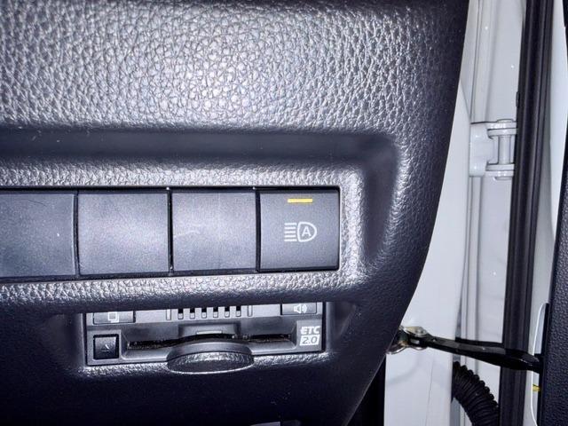 夜間の走行時に使えるオートマチックハイビーム