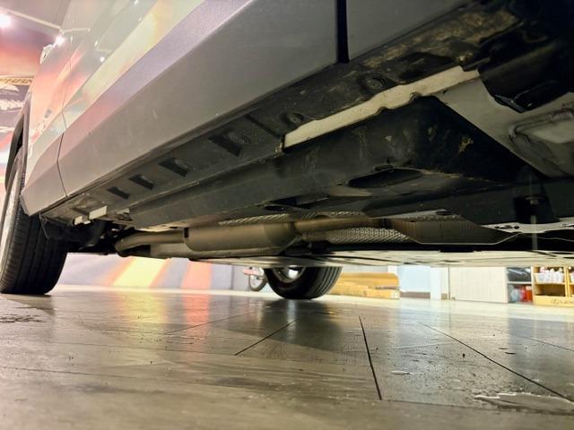 「お問合せはユーポス新都心店まで／０９８－８６０－８８８０お待ちしております」