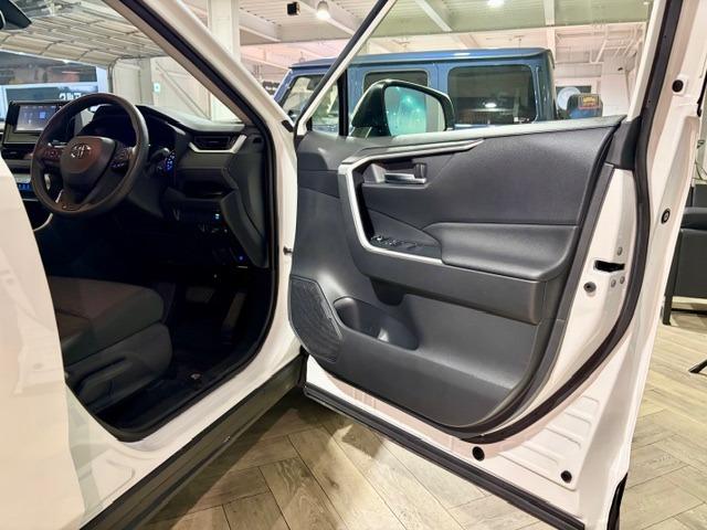 「お問合せはユーポス新都心店まで／０９８－８６０－８８８０お待ちしております」