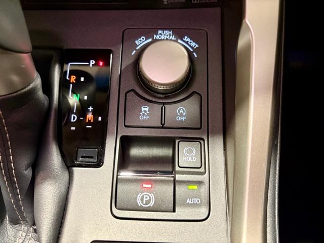 電動パーキング／オートホールド