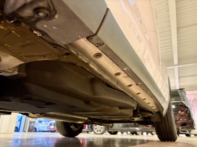 「お問合せはユーポス新都心店まで／０９８－８６０－８８８０お待ちしております」