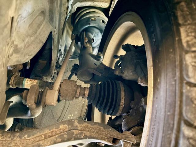 アルファード ２．５Ｓ　Ａパッケージ　サンルーフ　アルパインフリップダウンモニター　純正９インチナビ（フルセグ／Ｂｌｕｅｔｏｏｔｈ／ＤＶＤ／ＣＤ）　バックカメラ　両側パワースライドドア　ＥＴＣ　ドライブレコーダー　純正１８インチアルミ（47枚目）