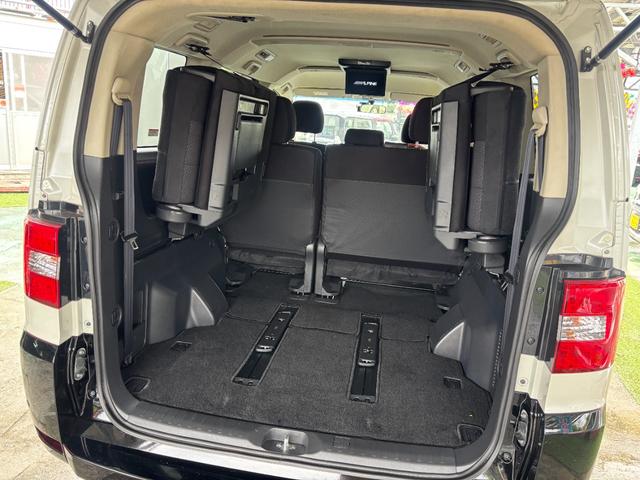 荷物たくさん積めますよ♪