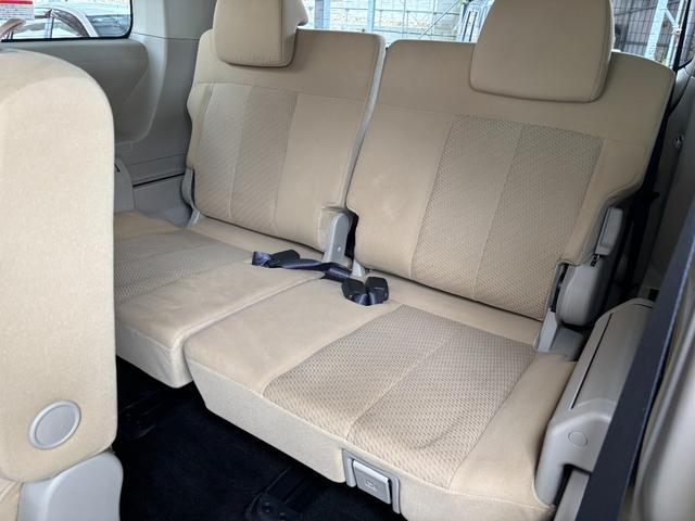 ３列目もゆったり広々♪