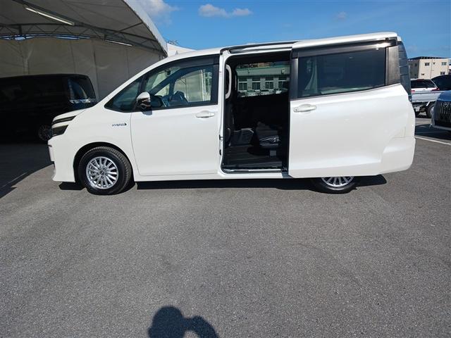 ヴォクシー ハイブリッドV フルセグ メモリーナビ DVD再生 バックカメラ ETC 両側電動スライド LEDヘッドランプ 乗車定員7人 3列シート 記録簿(3枚目)