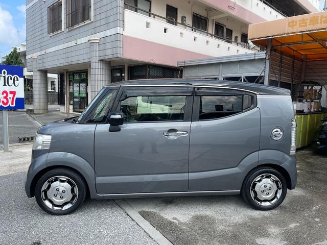 当社はお車が入庫後第三者機関ＪＡＡＡ日本鑑定協会にて鑑定を実施し鑑定書をお付けしてお車を販売させて頂いています！ご購入頂くお客様の為に細かく鑑定を行いご安心頂けるお車を販売させて頂いています！