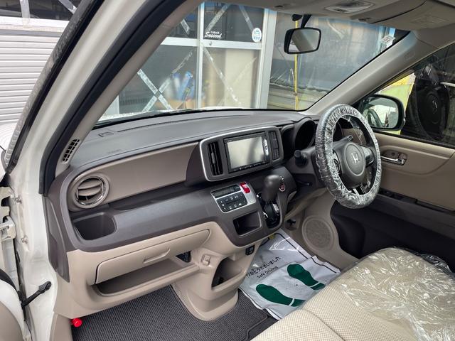 沖縄市登川３ー４ー１５第二展示場に展示中です。スタッフが在中していませんのでお手数をおかけ致しますが、事前にご来店のご予約をお願い致します。