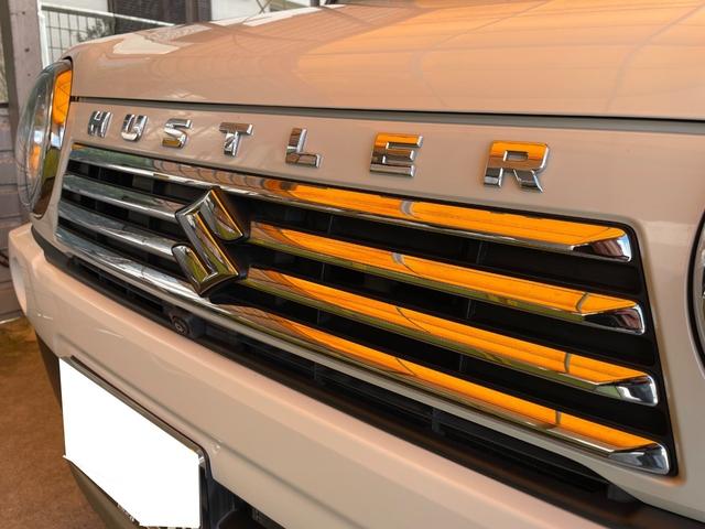 特別仕様車専用デザインメッキグリル＆エンブレムになります！