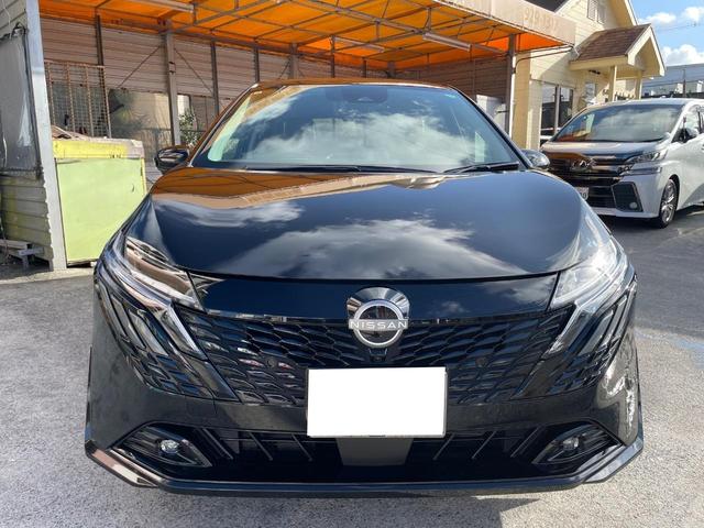 後期型！最上位モデル！日産メーカーオプションのプロパイロット＆アラウンドビューモニターやＢＯＳＥサラウンドシステム＆９インチナビ搭載したオススメのオーラが本土日産ディーラーより入庫致しました！