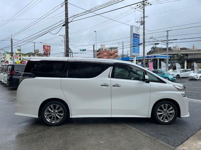 ヴェルファイア ２．５Ｚ　Ａエディション　ゴールデンアイズ　特別仕様車　本土車両　ワンオーナー　アルパインＢＩＧＸナビ　アルパイン１２．３インチフリップダウンモニター　フルセグ　Ｂｌｕｅｔｏｏｔｈ　バックモニター　両側パワースライドドア　パワーバックドア（8枚目）
