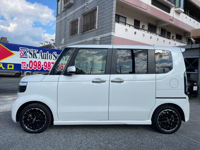 N-BOXカスタム ターボコーディネートスタイル 最上位モデル 特別仕様車 本土車両 ギャザス純正9インチナビ フルセグTV CarPlay Bluetooth USB ETC 純正ドライブレコーダー バックモニター コーディネート専用デザインシート(4枚目)