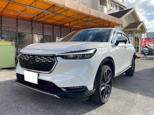 ヴェゼル ｅ：ＨＥＶ　Ｚ　本土車両　ワンオーナー車　ギャザス純正９インチナビ　フルセグＴＶ　ＣａｒＰｌａｙ　Ｂｌｕｅｔｏｏｔｈ　ＥＴＣ２．０　バックモニター　パワーバックドア　ワイヤレス充電　ブラインドスポットモニター（3枚目）