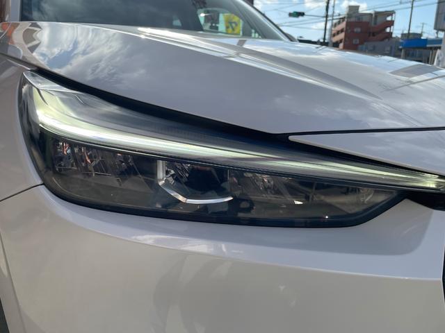 ヴェゼル ｅ：ＨＥＶ　Ｚ　本土車両　ワンオーナー車　ギャザス純正９インチナビ　フルセグＴＶ　ＣａｒＰｌａｙ　Ｂｌｕｅｔｏｏｔｈ　ＥＴＣ２．０　バックモニター　パワーバックドア　ワイヤレス充電　ブラインドスポットモニター（8枚目）